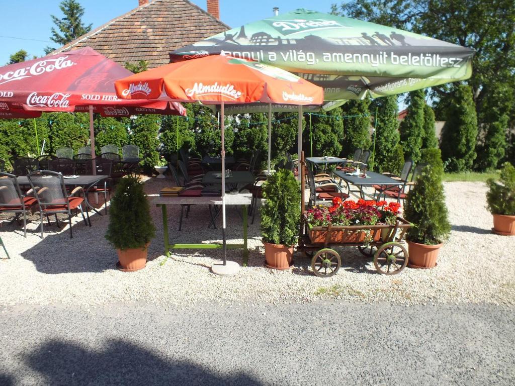Feherlo Vendeghaz & Restaurant Bük Eksteriør billede